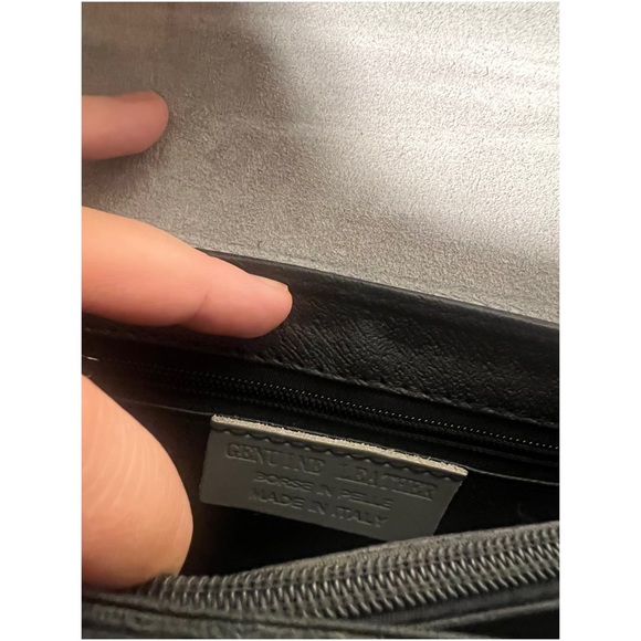 Genuine Italian leather crossbody purse - Picture 3 of 5